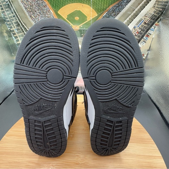 Nike Dunk Low Panda Sneakers Youth Size 3Y Black/White - Picture 8 of 11